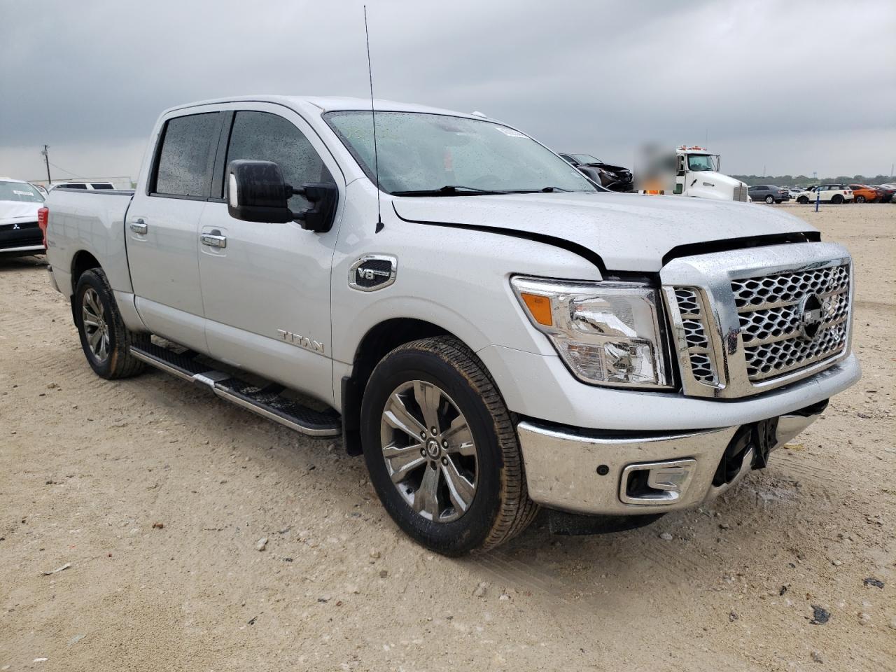 Photo 3 VIN: 1N6AA1E67HN535780 - NISSAN TITAN 