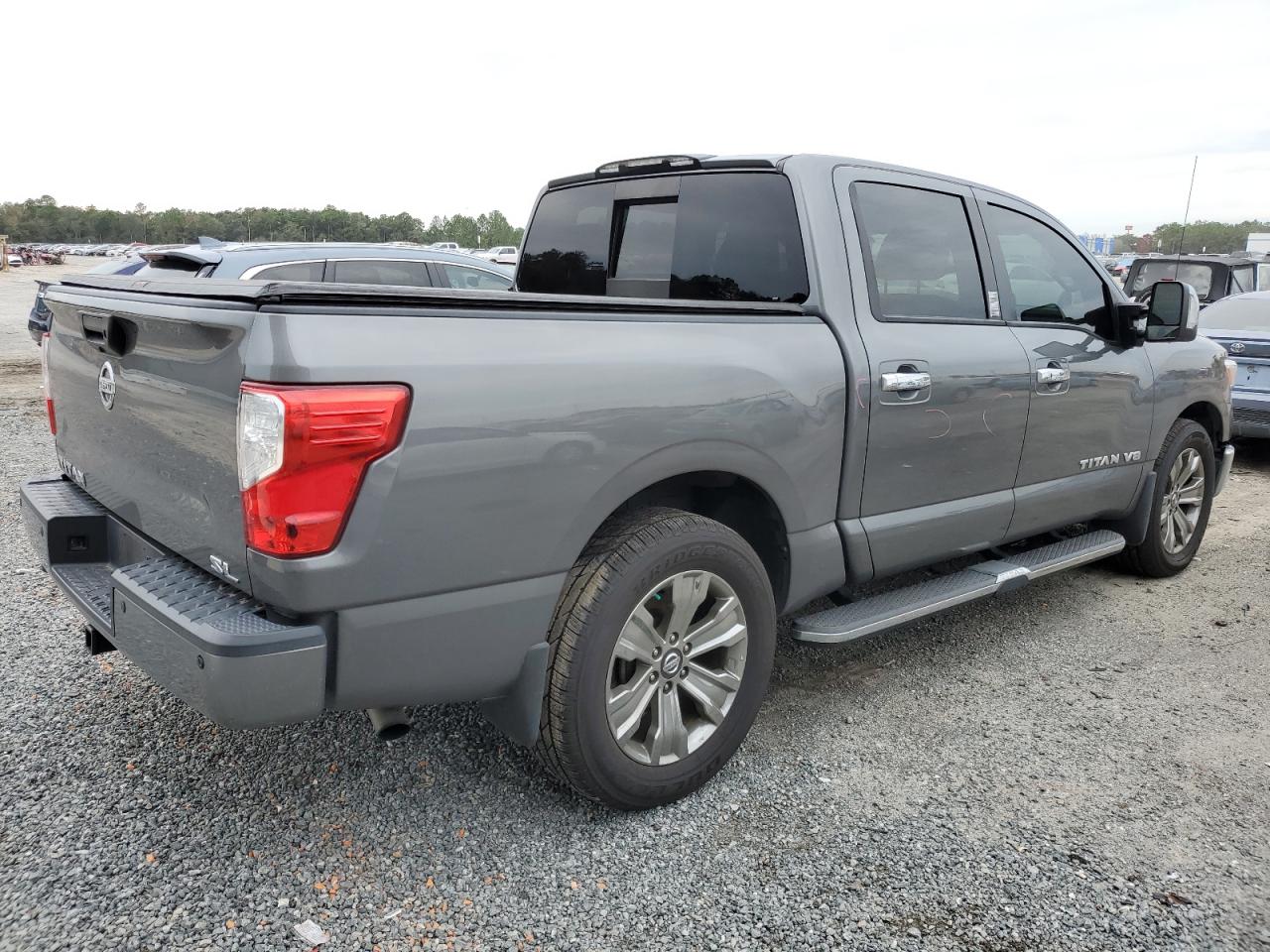 Photo 2 VIN: 1N6AA1E67KN523426 - NISSAN TITAN 