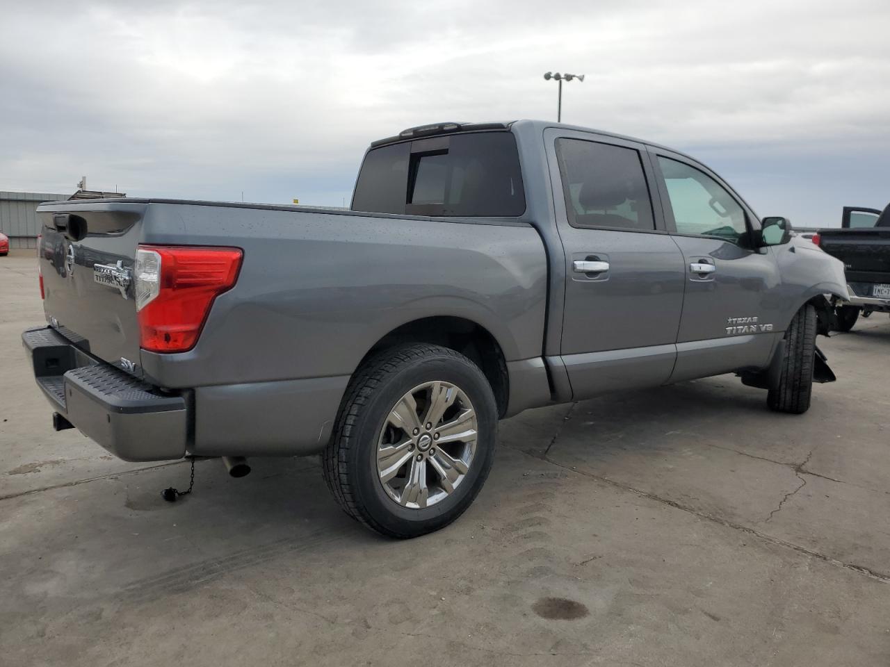 Photo 2 VIN: 1N6AA1E68JN502339 - NISSAN TITAN 