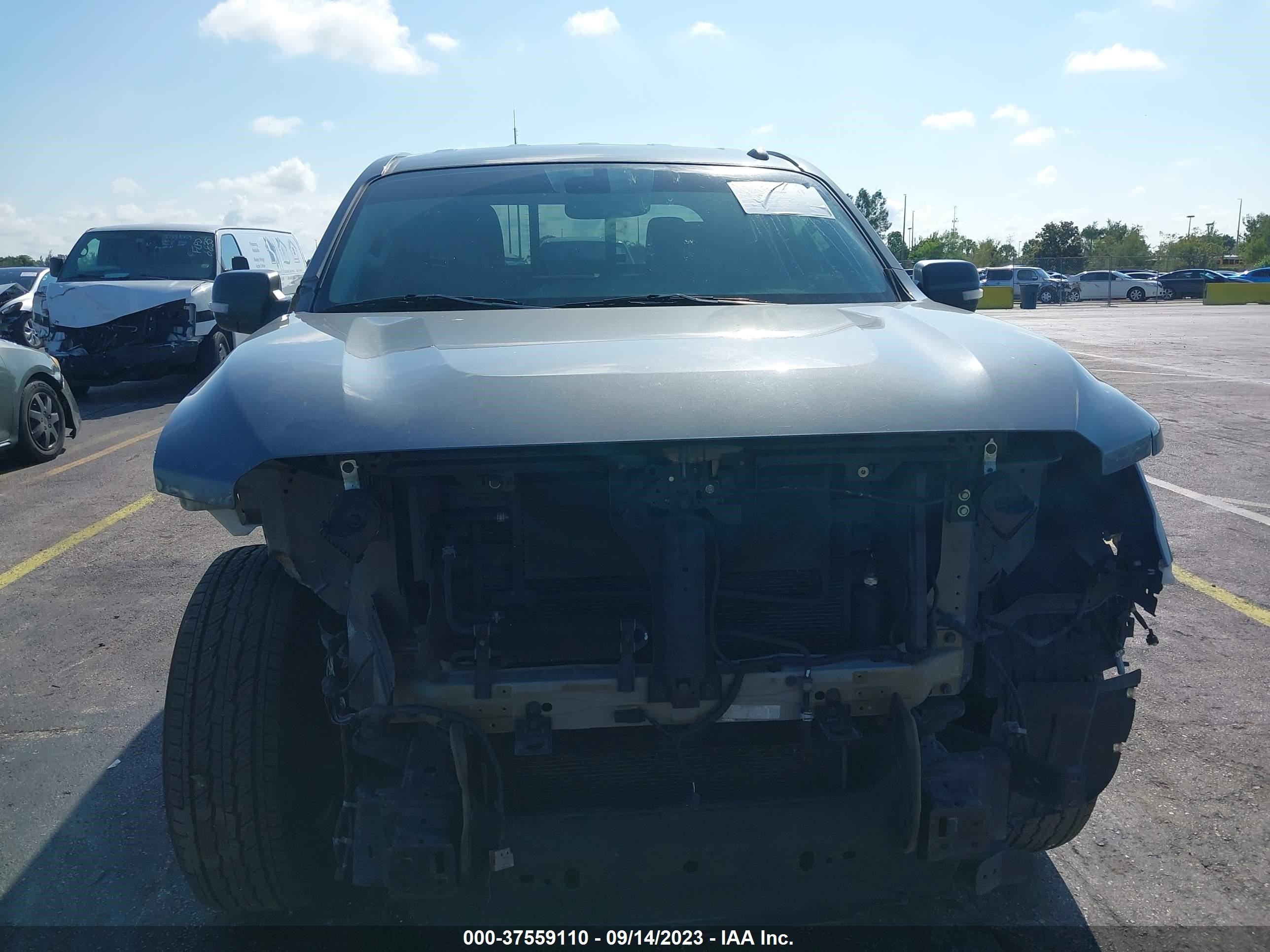 Photo 5 VIN: 1N6AA1E68JN533154 - NISSAN TITAN 