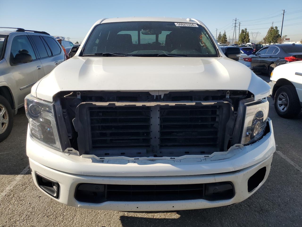 Photo 4 VIN: 1N6AA1E68JN533364 - NISSAN TITAN SV 