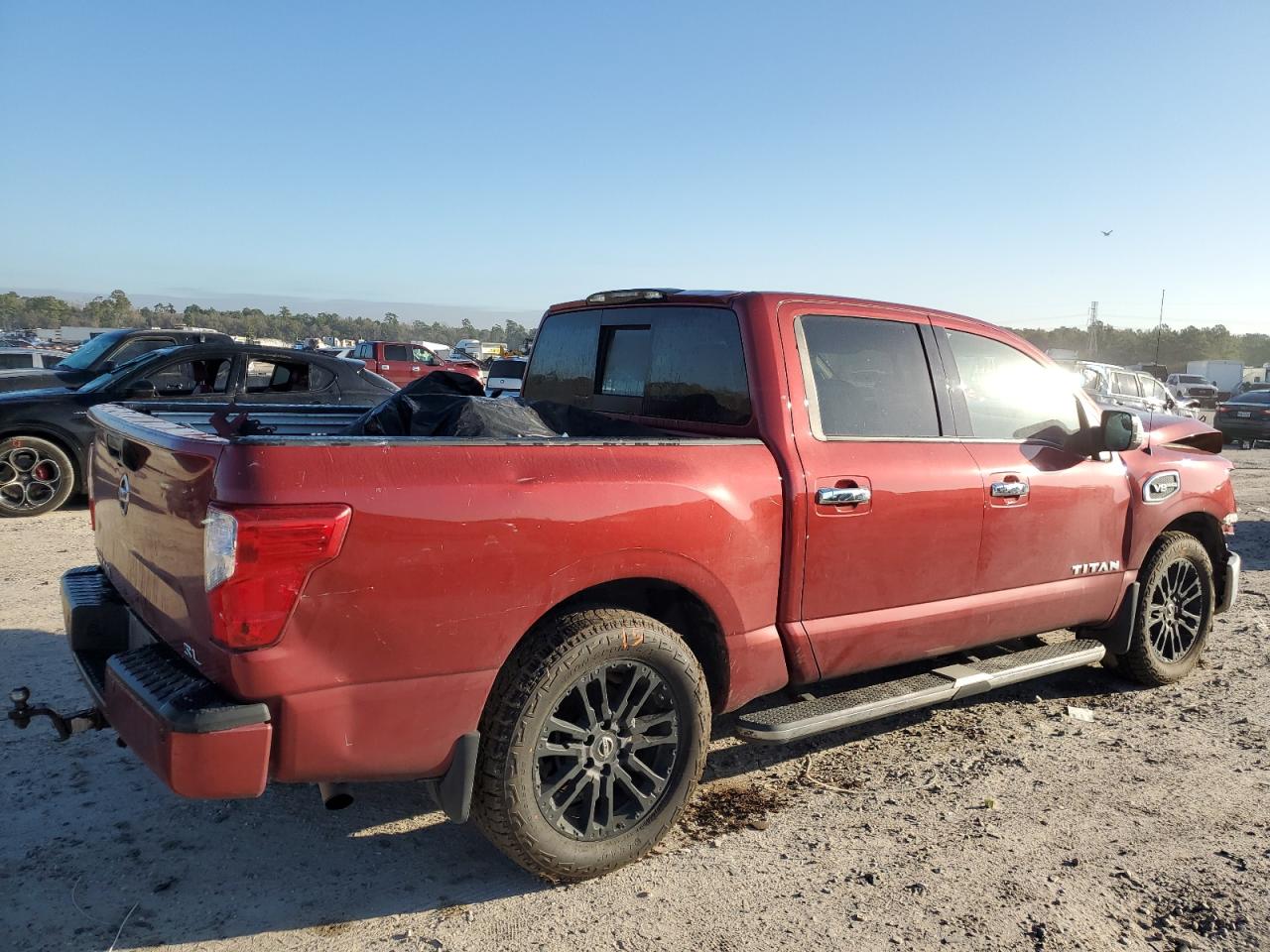 Photo 2 VIN: 1N6AA1E69HN532430 - NISSAN TITAN 