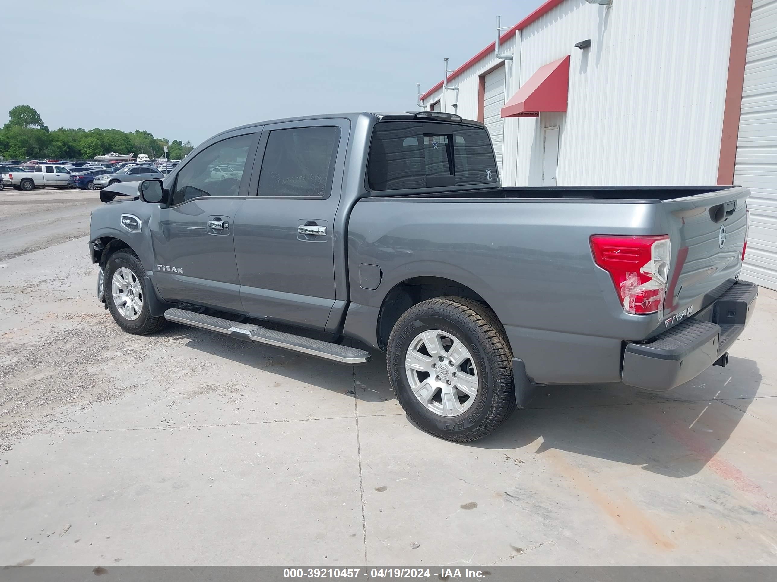 Photo 2 VIN: 1N6AA1E69HN533349 - NISSAN TITAN 