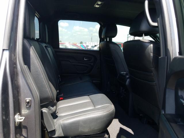 Photo 5 VIN: 1N6AA1E69JN537648 - NISSAN TITAN SV 