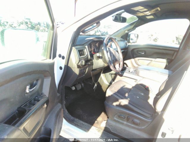 Photo 4 VIN: 1N6AA1E69KN516204 - NISSAN TITAN 