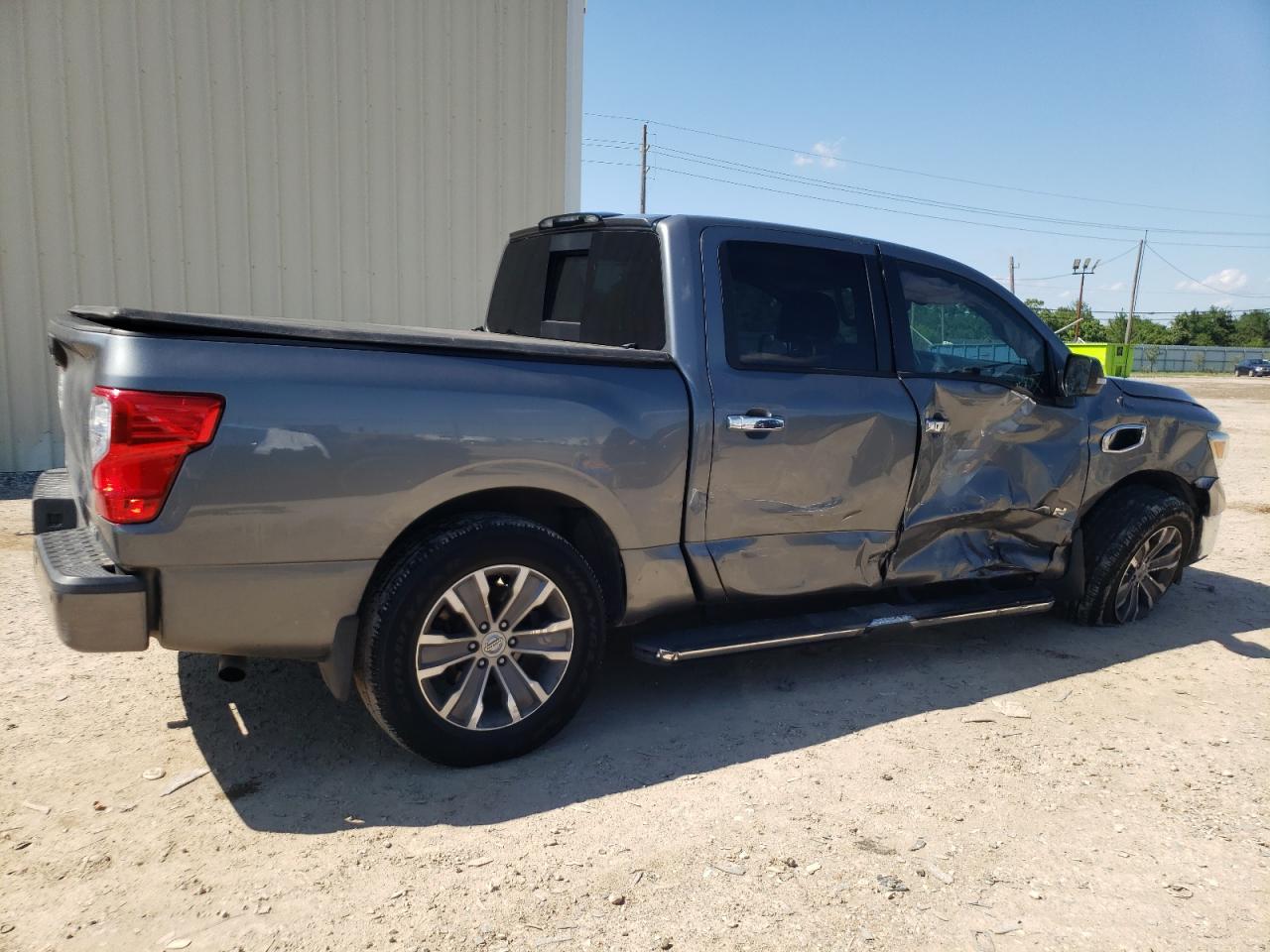 Photo 2 VIN: 1N6AA1E6XHN560222 - NISSAN TITAN 