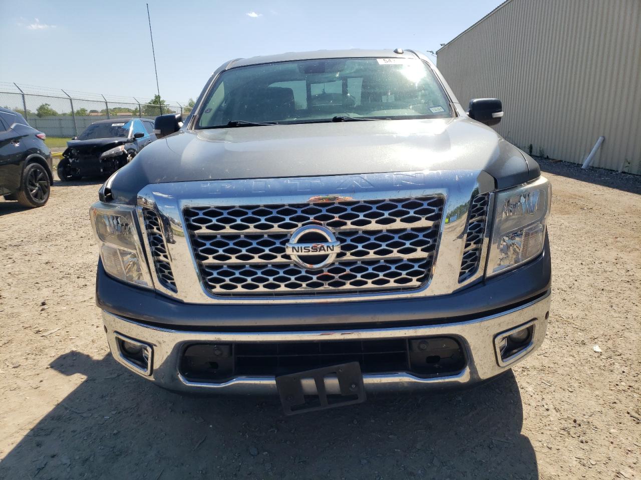 Photo 4 VIN: 1N6AA1E6XHN560222 - NISSAN TITAN 