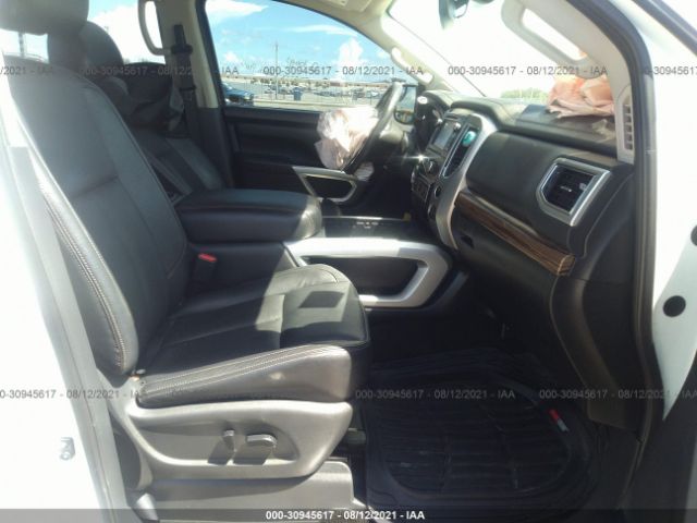 Photo 4 VIN: 1N6AA1E6XJN507557 - NISSAN TITAN 