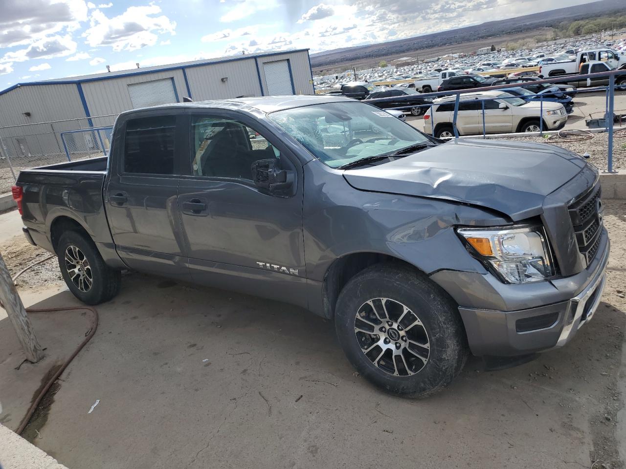 Photo 3 VIN: 1N6AA1EC4PN111381 - NISSAN TITAN 