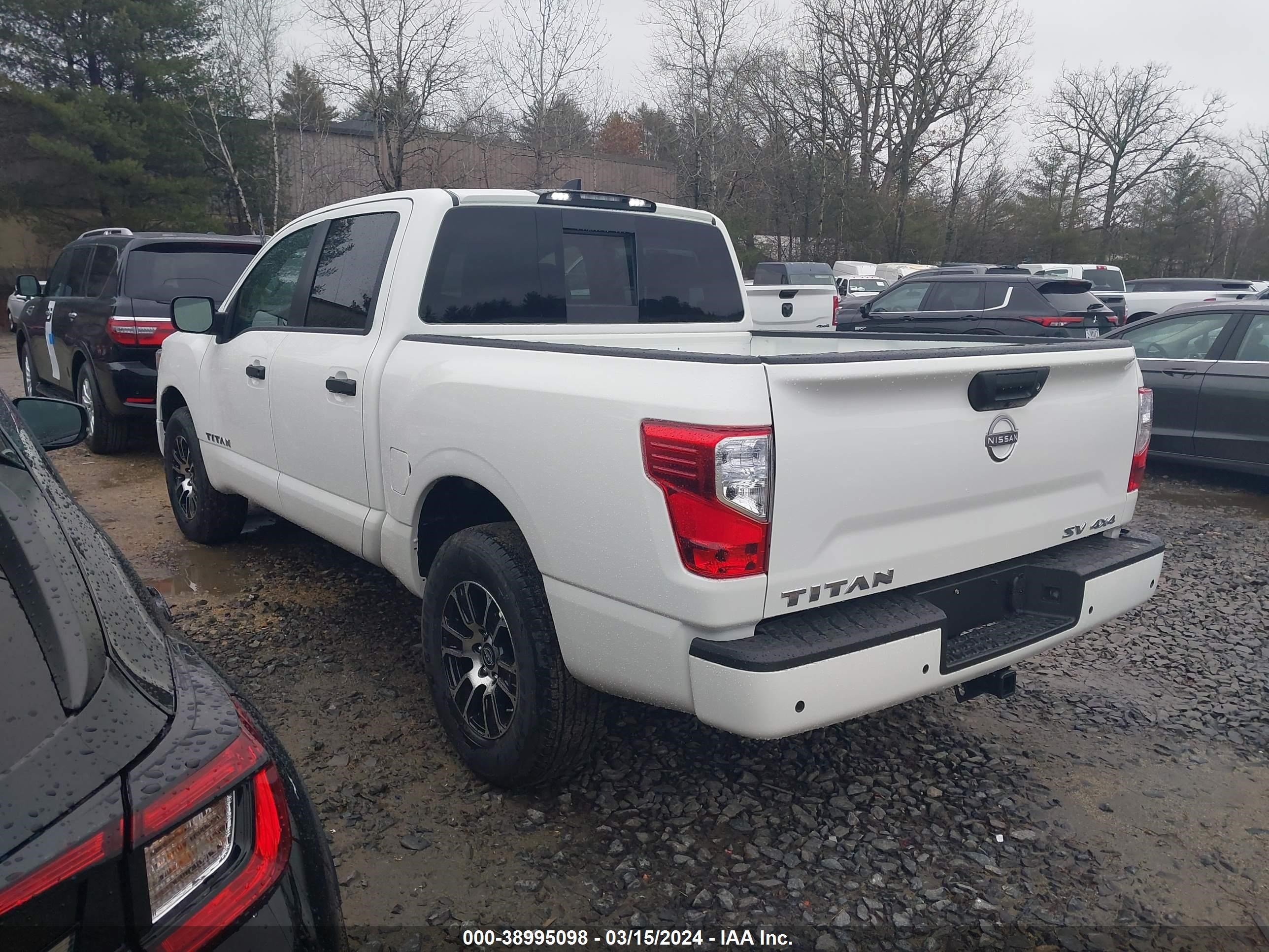 Photo 2 VIN: 1N6AA1EC6RN109649 - NISSAN TITAN 