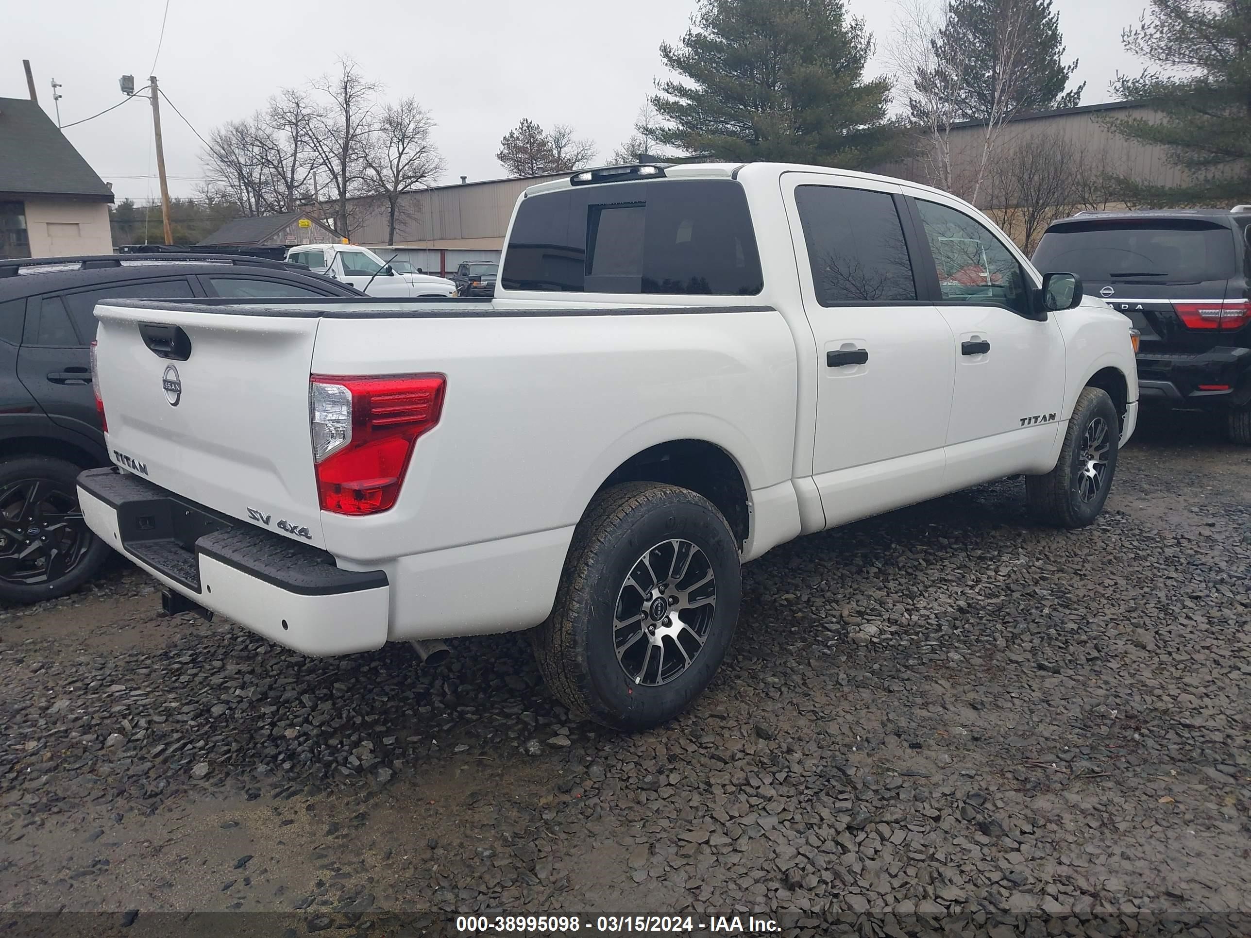 Photo 3 VIN: 1N6AA1EC6RN109649 - NISSAN TITAN 