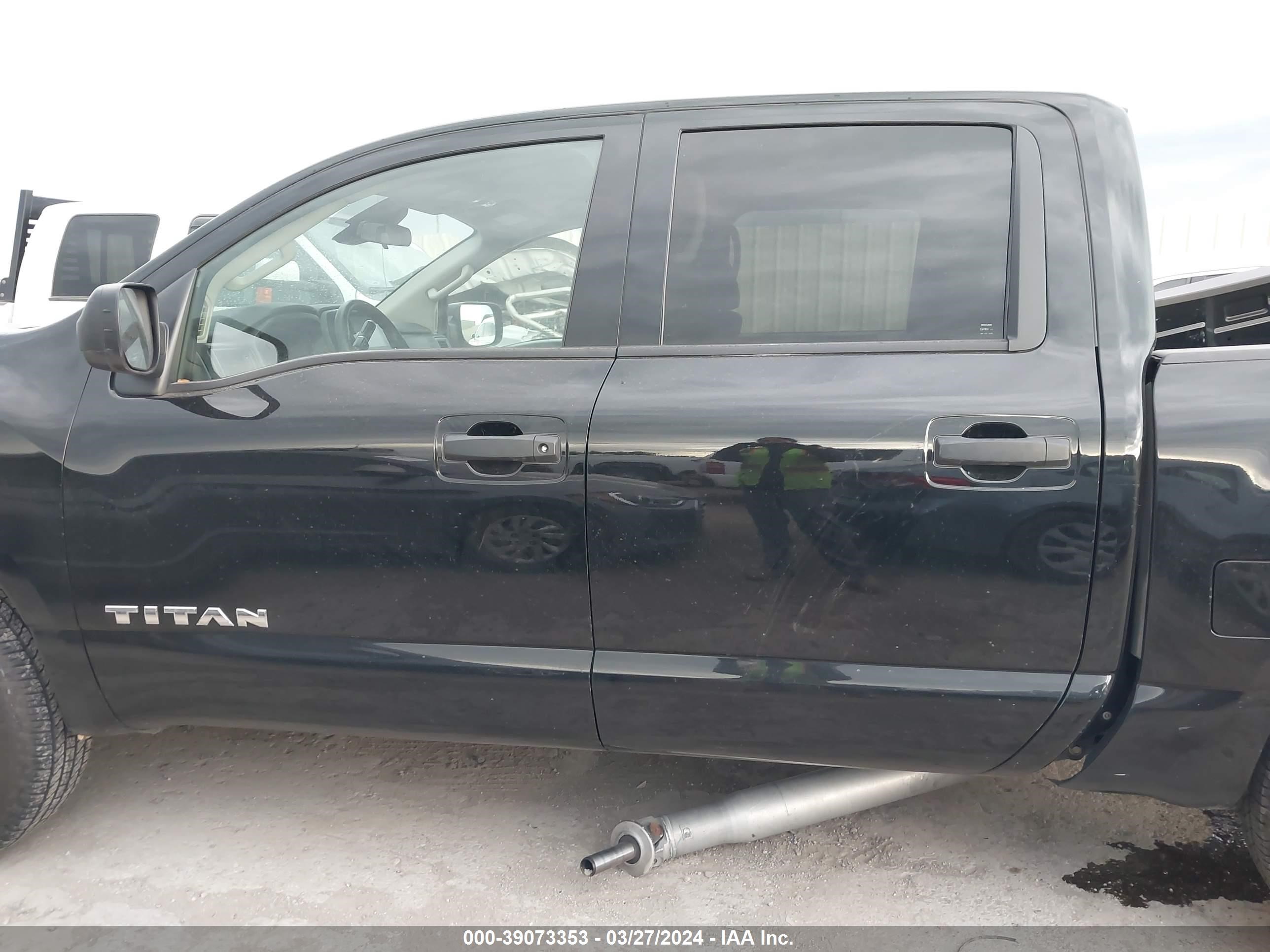 Photo 13 VIN: 1N6AA1EC8NN105452 - NISSAN TITAN 