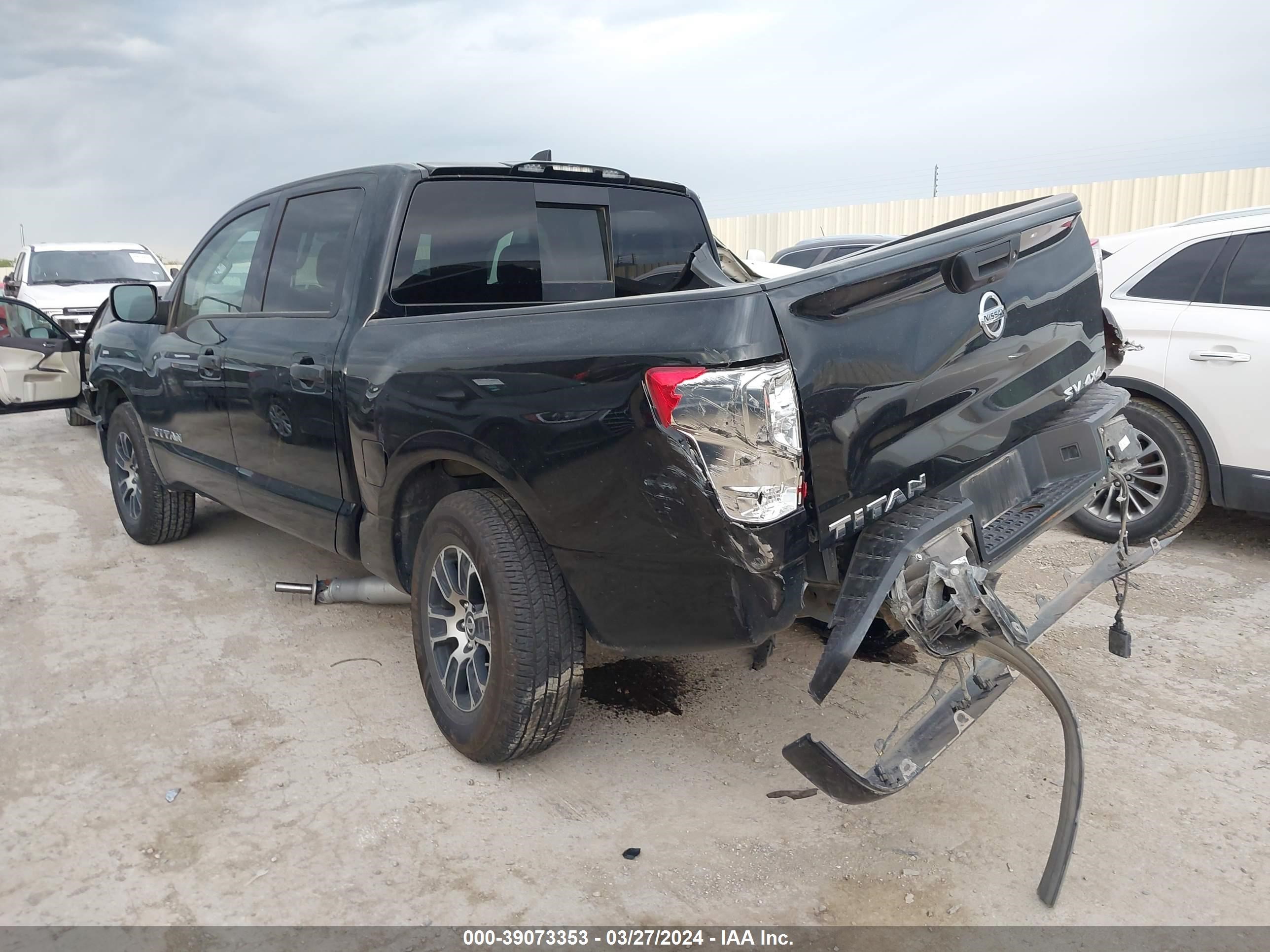 Photo 2 VIN: 1N6AA1EC8NN105452 - NISSAN TITAN 