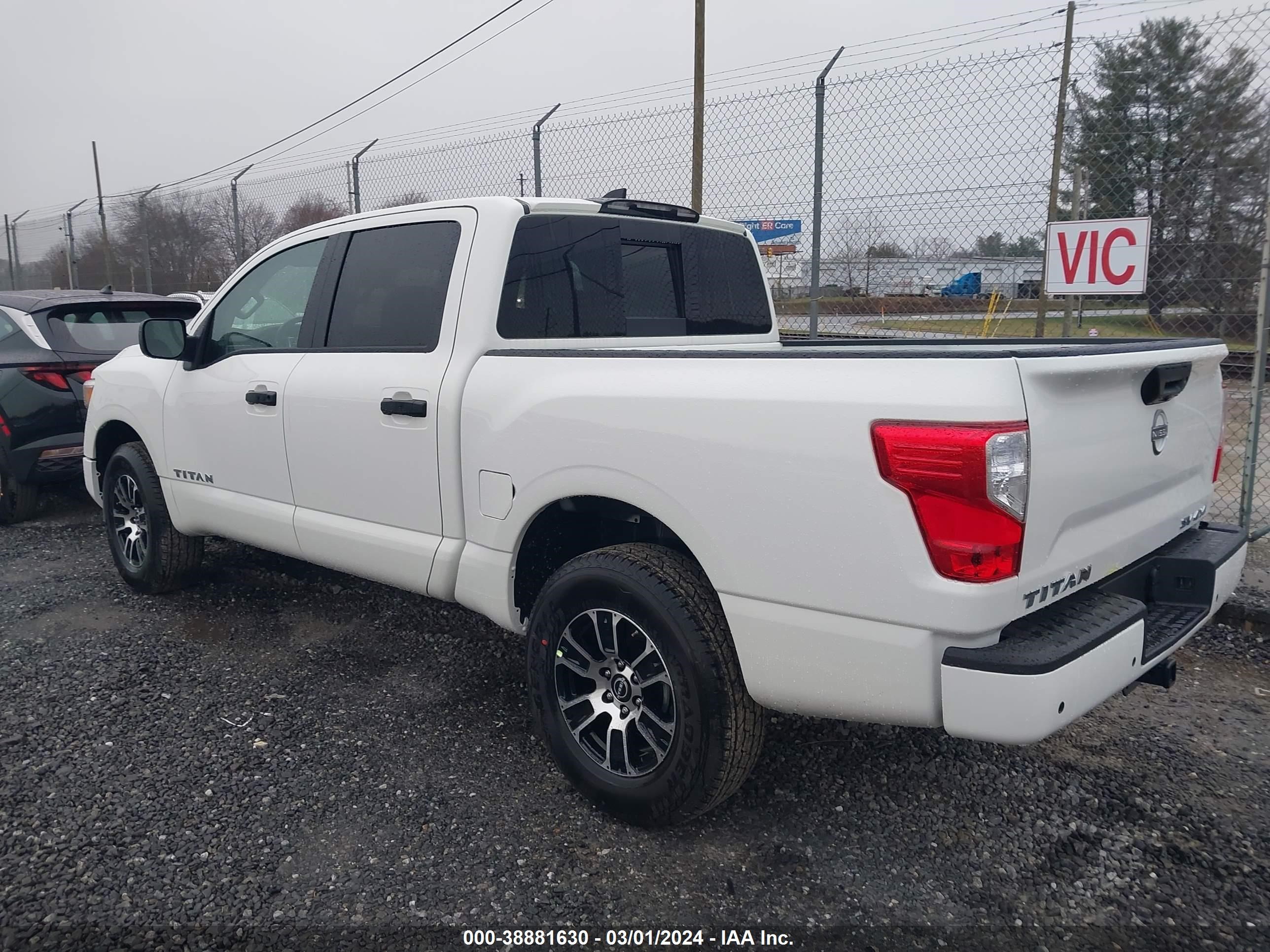 Photo 2 VIN: 1N6AA1EC8RN109653 - NISSAN TITAN 