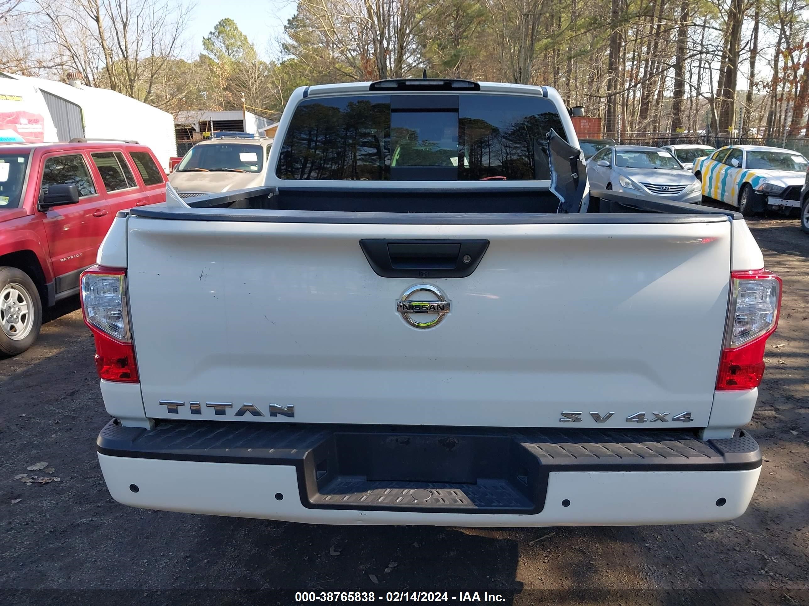 Photo 16 VIN: 1N6AA1EC9NN104102 - NISSAN TITAN 