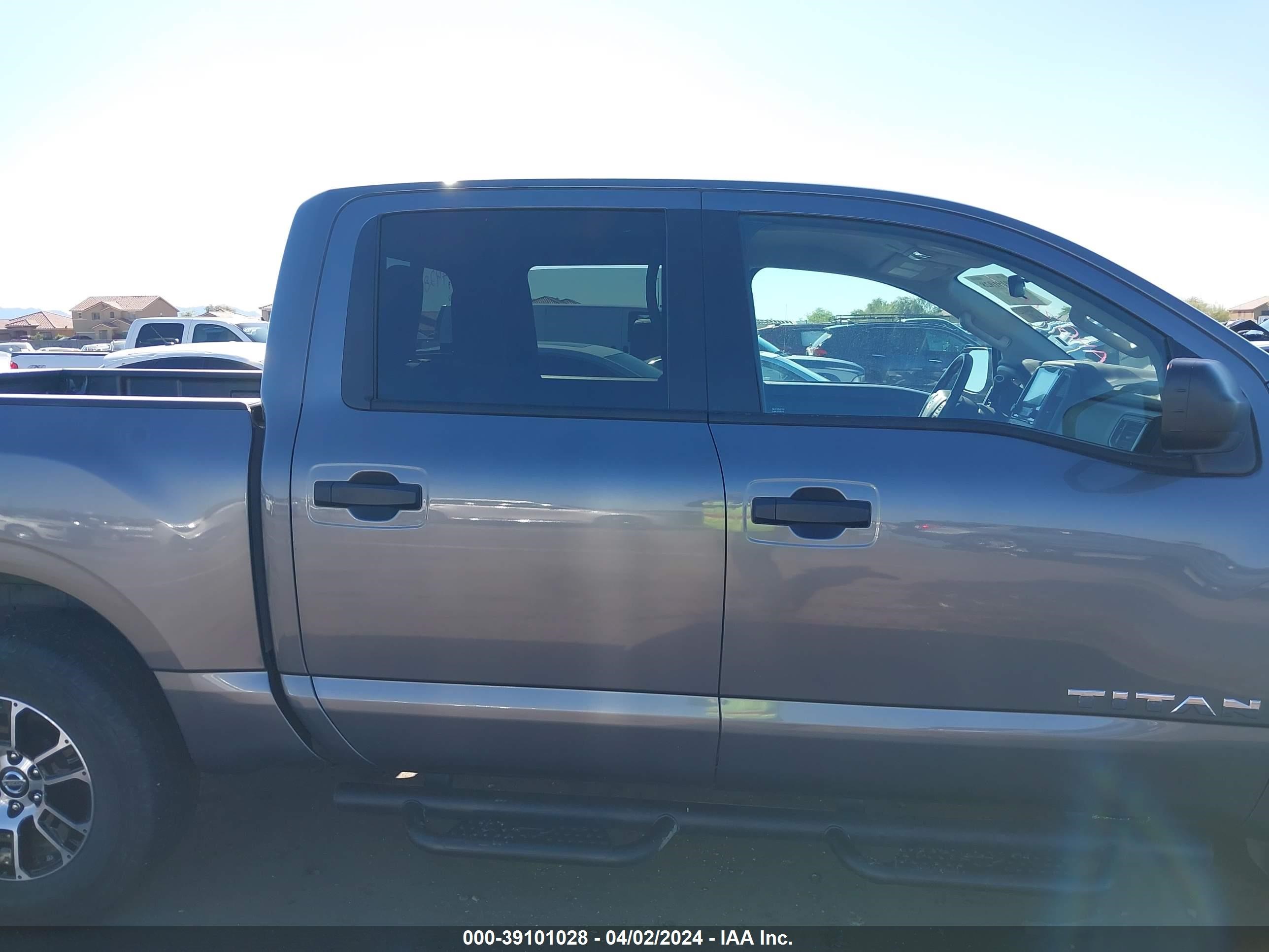 Photo 12 VIN: 1N6AA1EC9NN107646 - NISSAN TITAN 