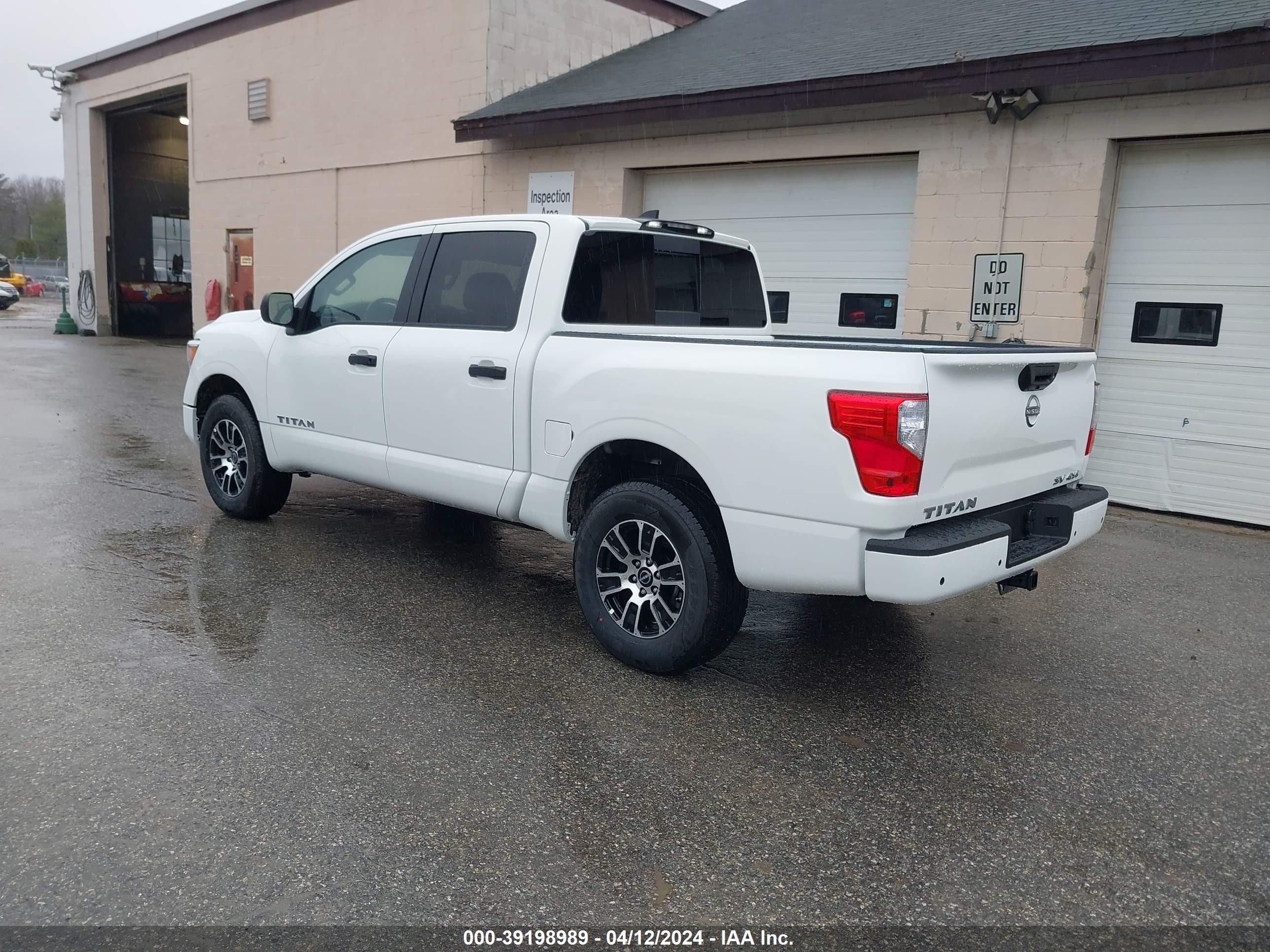 Photo 2 VIN: 1N6AA1EC9RN110326 - NISSAN TITAN 