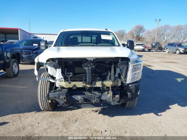 Photo 5 VIN: 1N6AA1ED0LN501168 - NISSAN TITAN 