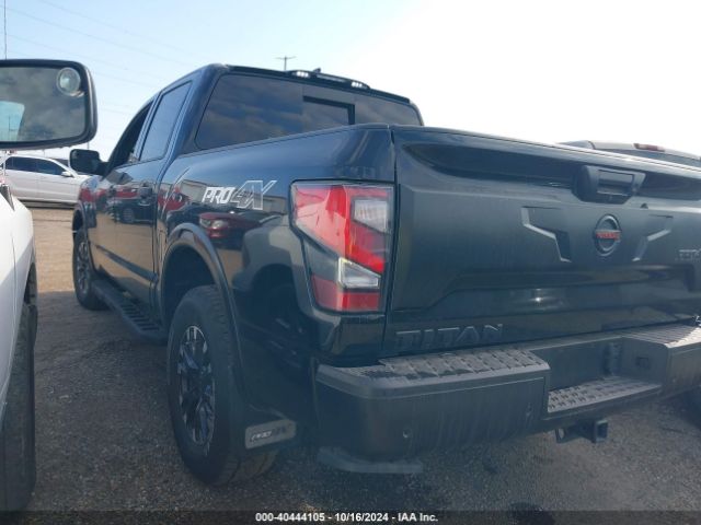 Photo 2 VIN: 1N6AA1ED0NN105048 - NISSAN TITAN 