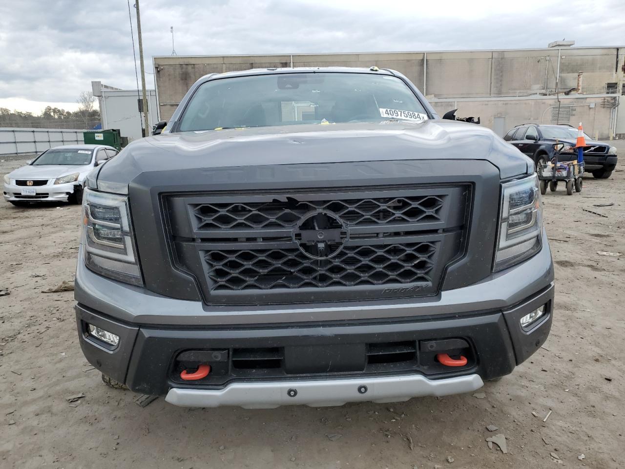 Photo 4 VIN: 1N6AA1ED1MN532883 - NISSAN TITAN 