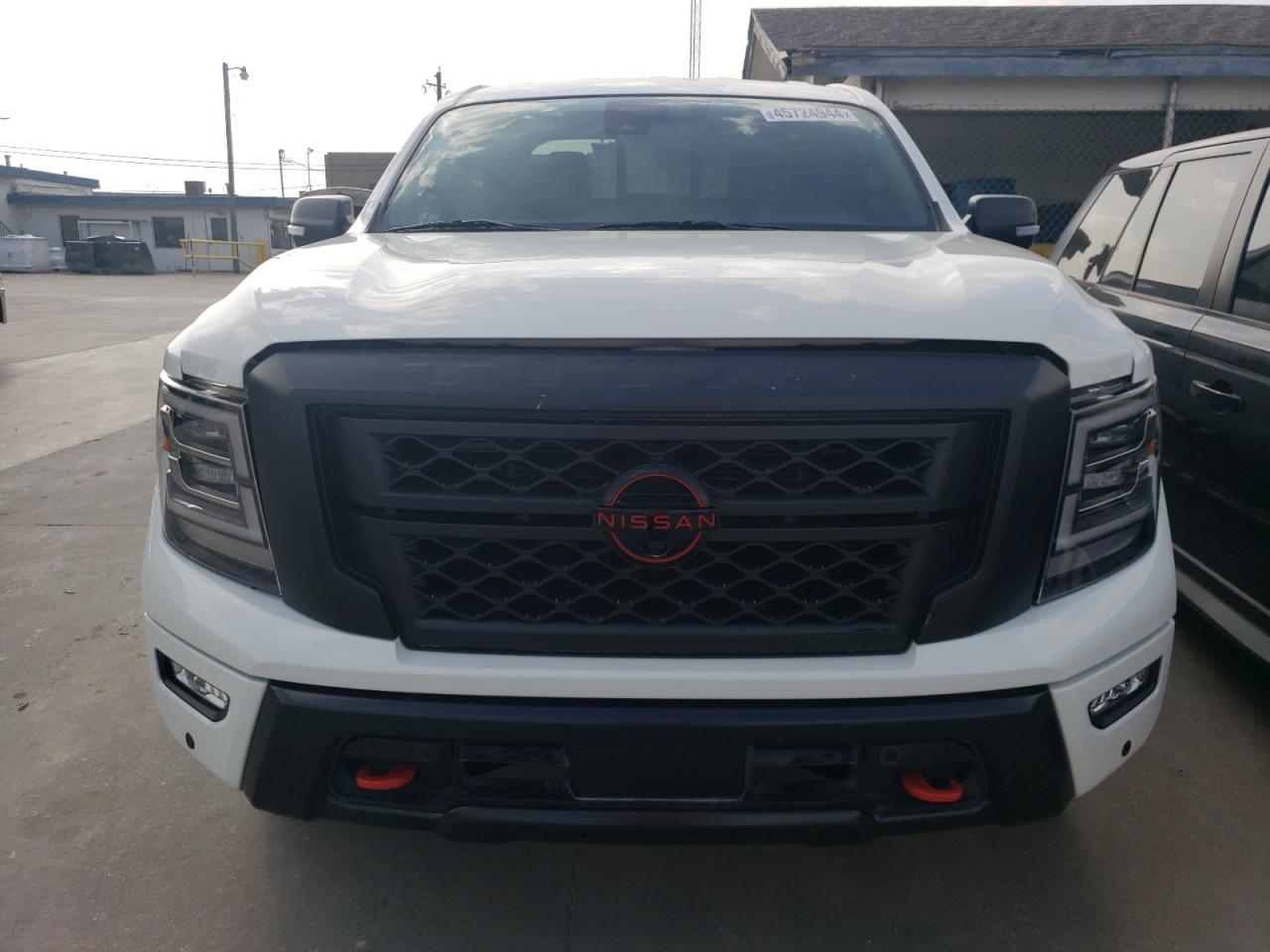 Photo 5 VIN: 1N6AA1ED1PN105806 - NISSAN TITAN 