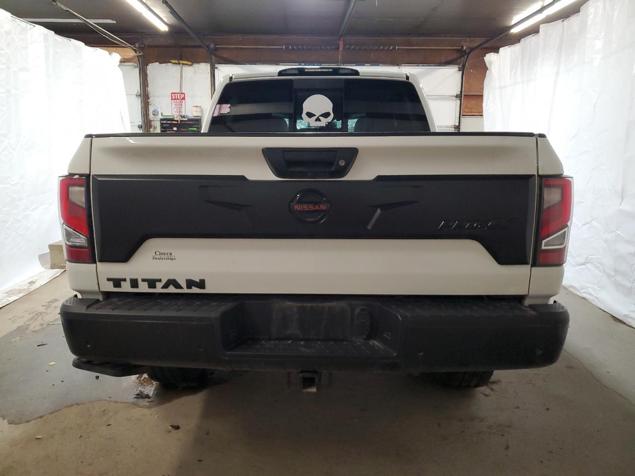 Photo 5 VIN: 1N6AA1ED3LN501679 - NISSAN TITAN 