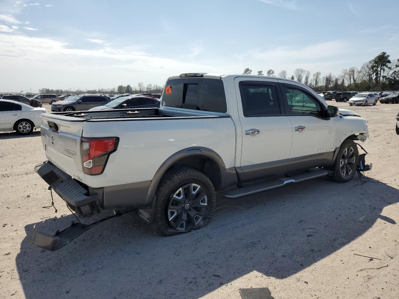 Photo 2 VIN: 1N6AA1ED6MN512094 - NISSAN TITAN 