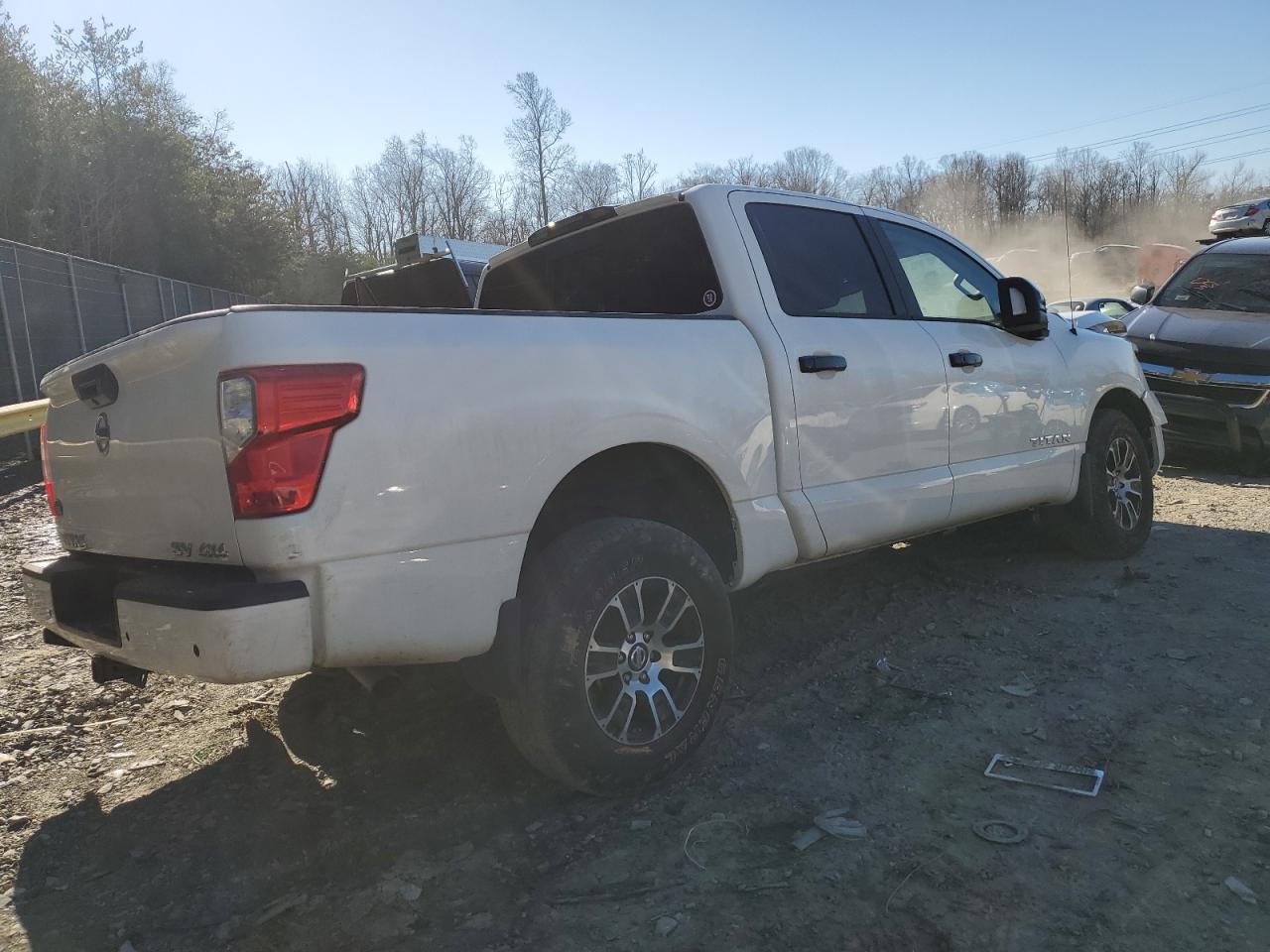 Photo 2 VIN: 1N6AA1ED6MN526447 - NISSAN TITAN 