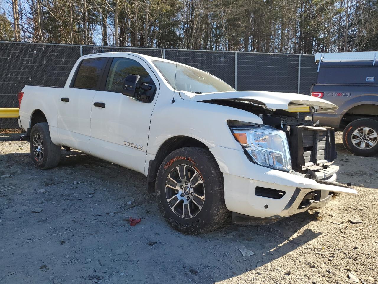 Photo 3 VIN: 1N6AA1ED6MN526447 - NISSAN TITAN 