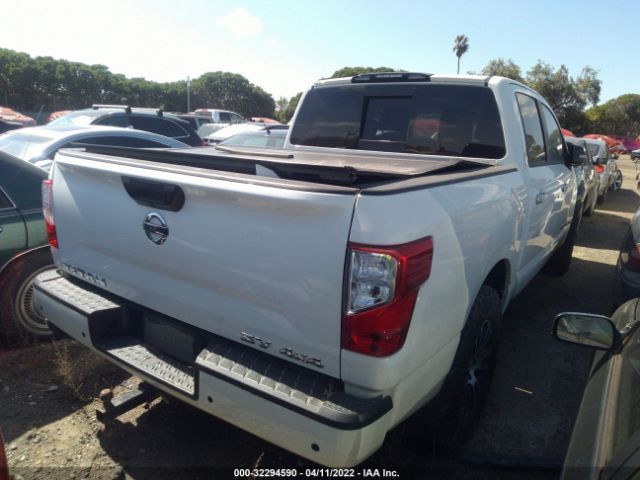 Photo 3 VIN: 1N6AA1ED7LN505637 - NISSAN TITAN 