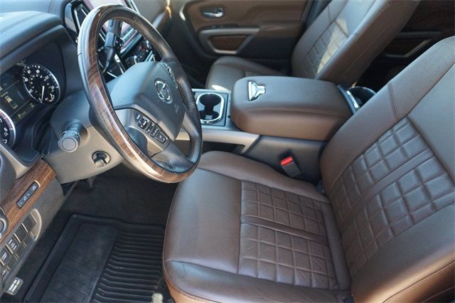 Photo 3 VIN: 1N6AA1ED9LN507793 - NISSAN TITAN 