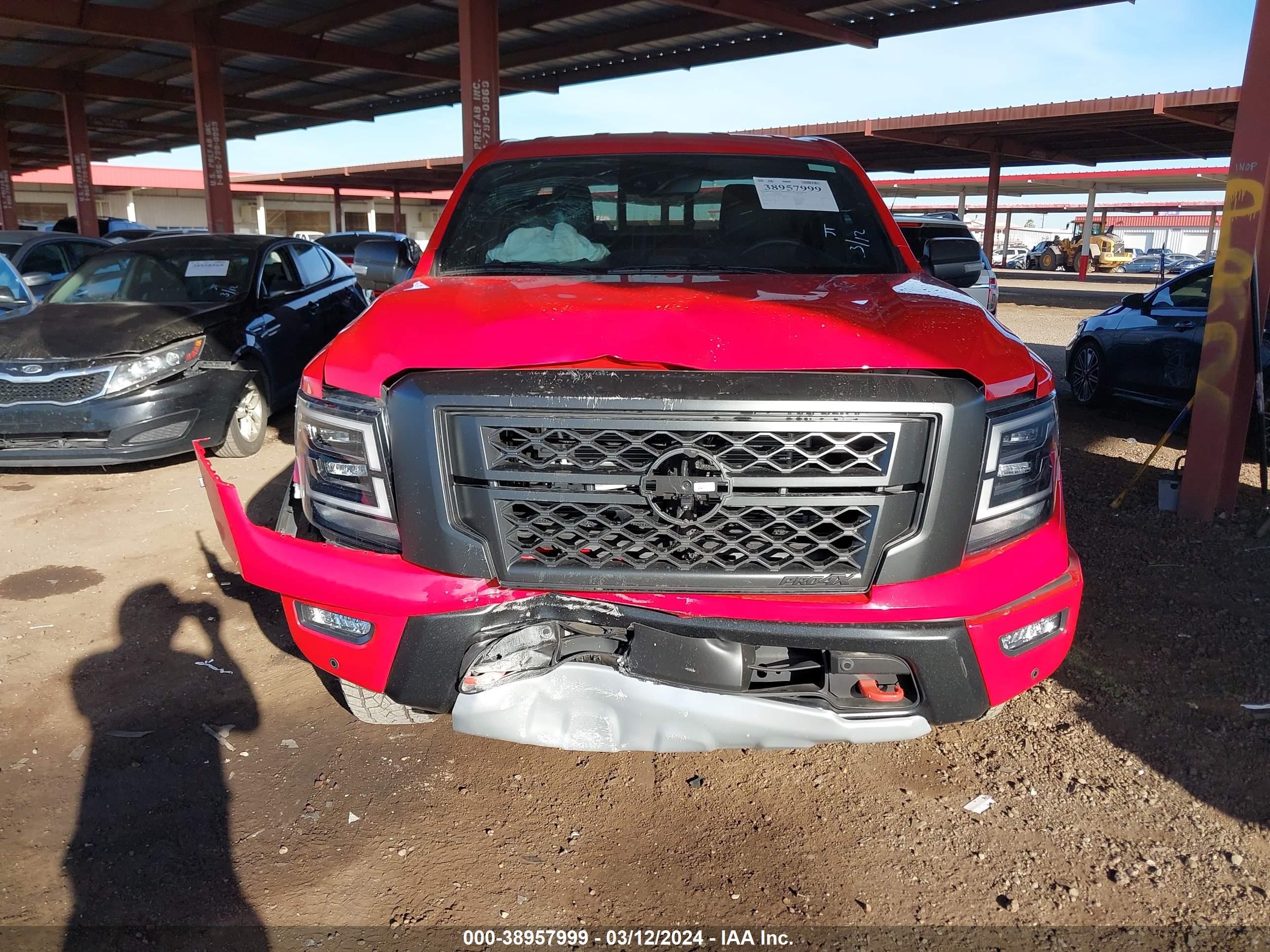 Photo 11 VIN: 1N6AA1EDXPN100085 - NISSAN TITAN 