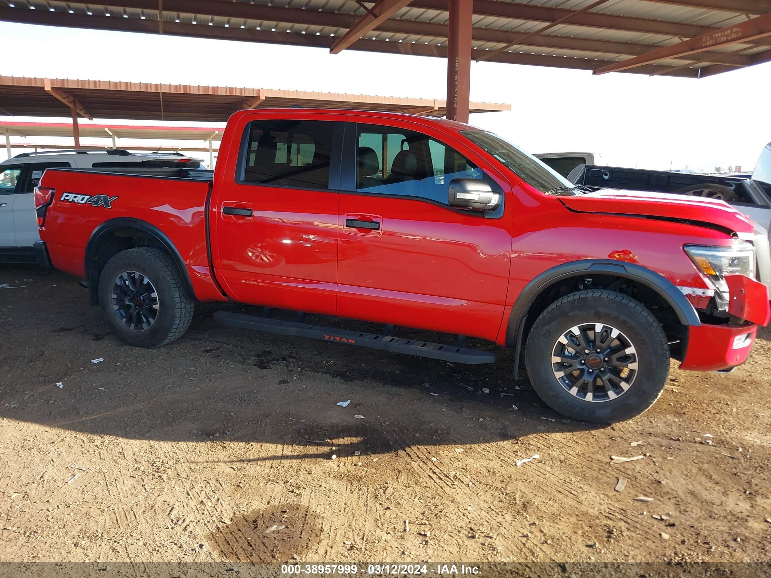 Photo 12 VIN: 1N6AA1EDXPN100085 - NISSAN TITAN 