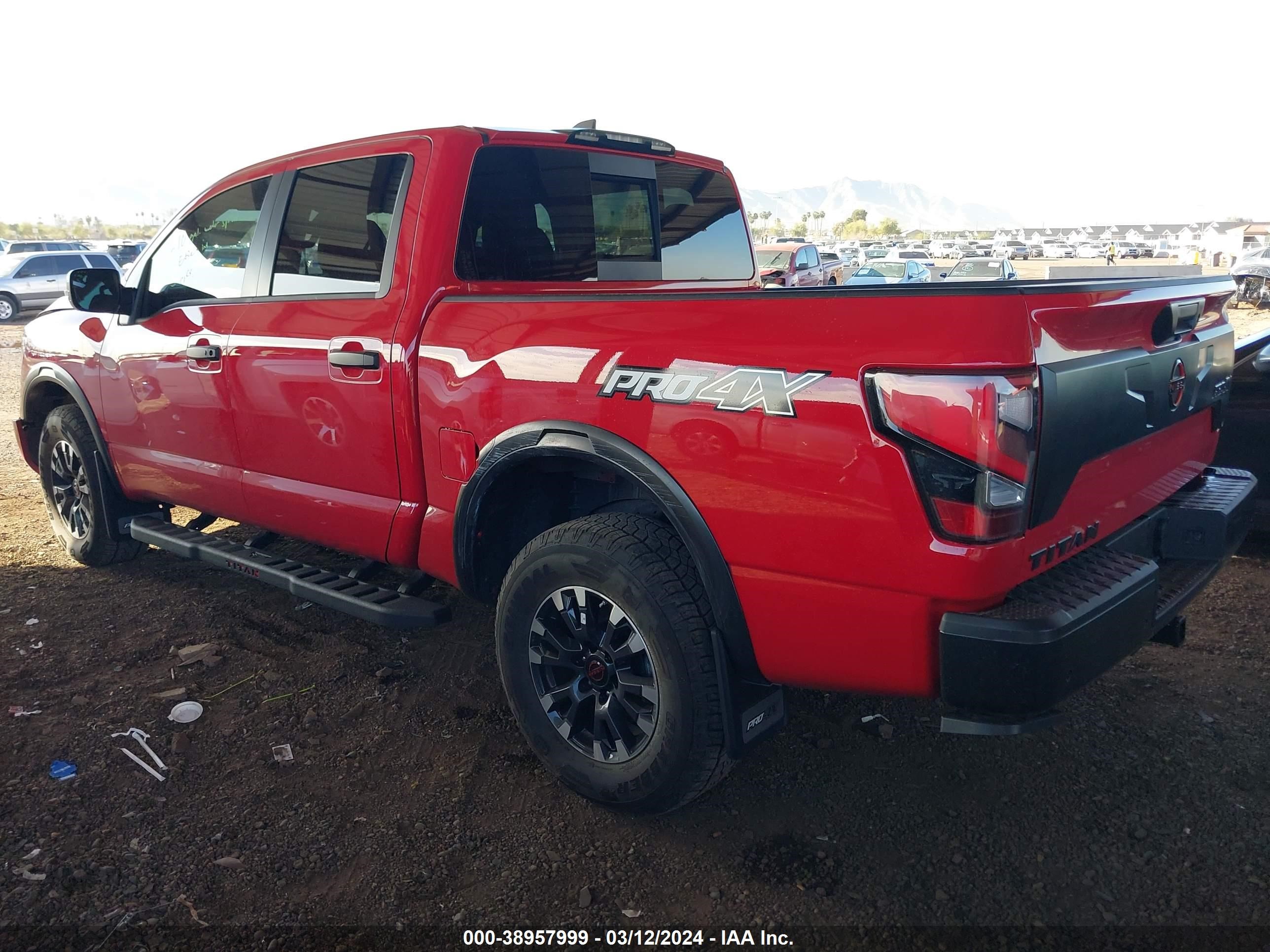 Photo 2 VIN: 1N6AA1EDXPN100085 - NISSAN TITAN 