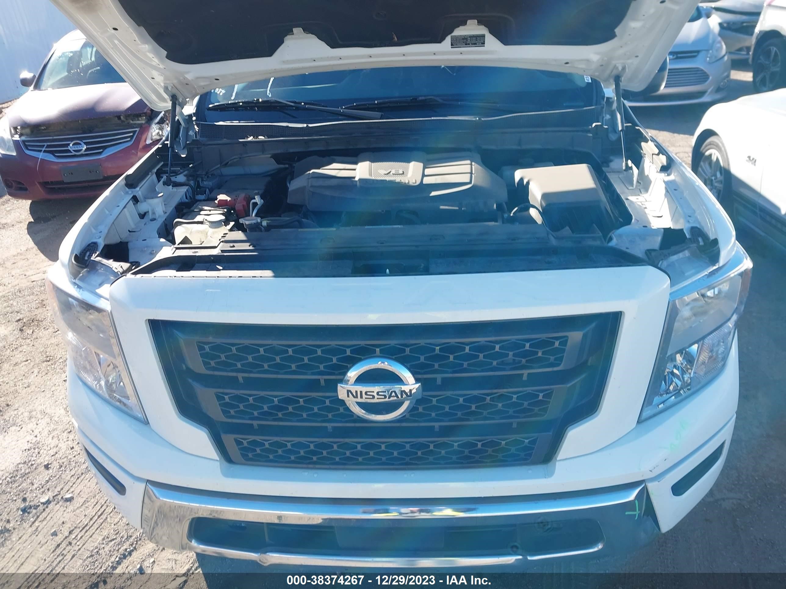 Photo 9 VIN: 1N6AA1EE5NN104938 - NISSAN TITAN 