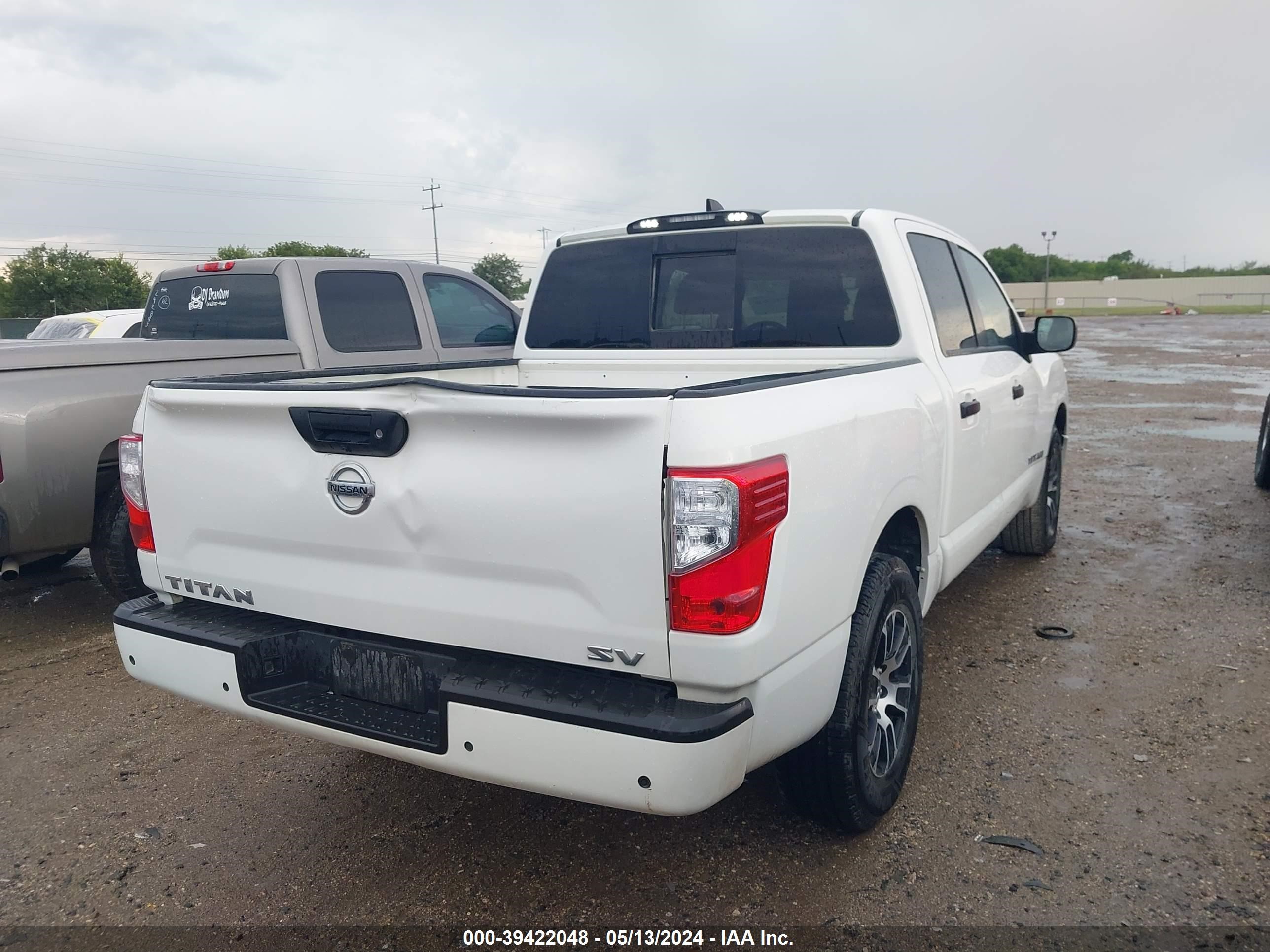 Photo 3 VIN: 1N6AA1EE7NN104911 - NISSAN TITAN 