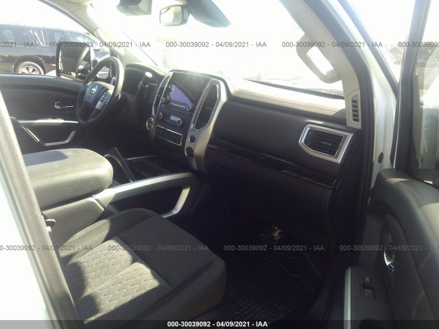 Photo 4 VIN: 1N6AA1EF1LN504906 - NISSAN TITAN 