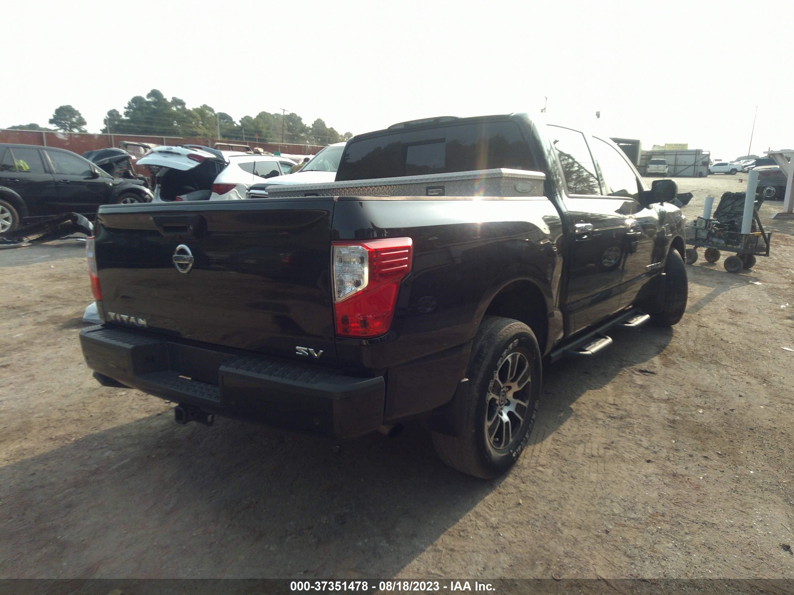 Photo 3 VIN: 1N6AA1EF4MN518073 - NISSAN TITAN 