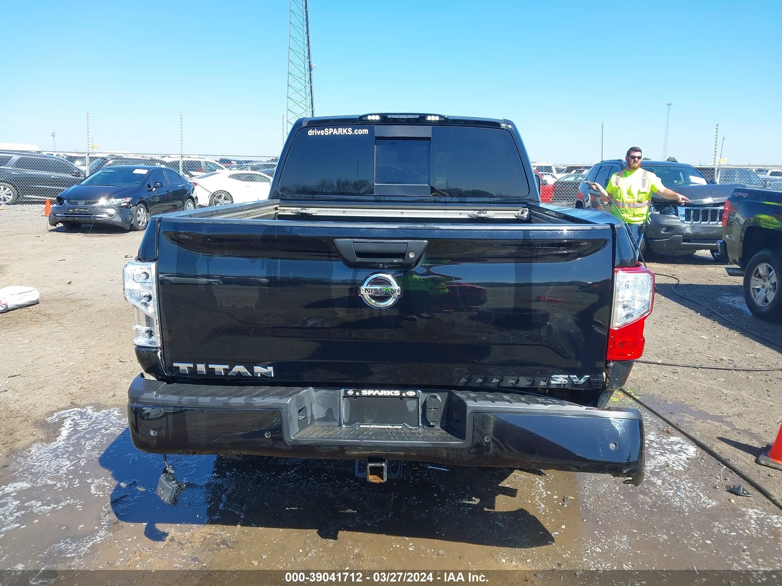 Photo 15 VIN: 1N6AA1EF7MN516026 - NISSAN TITAN 