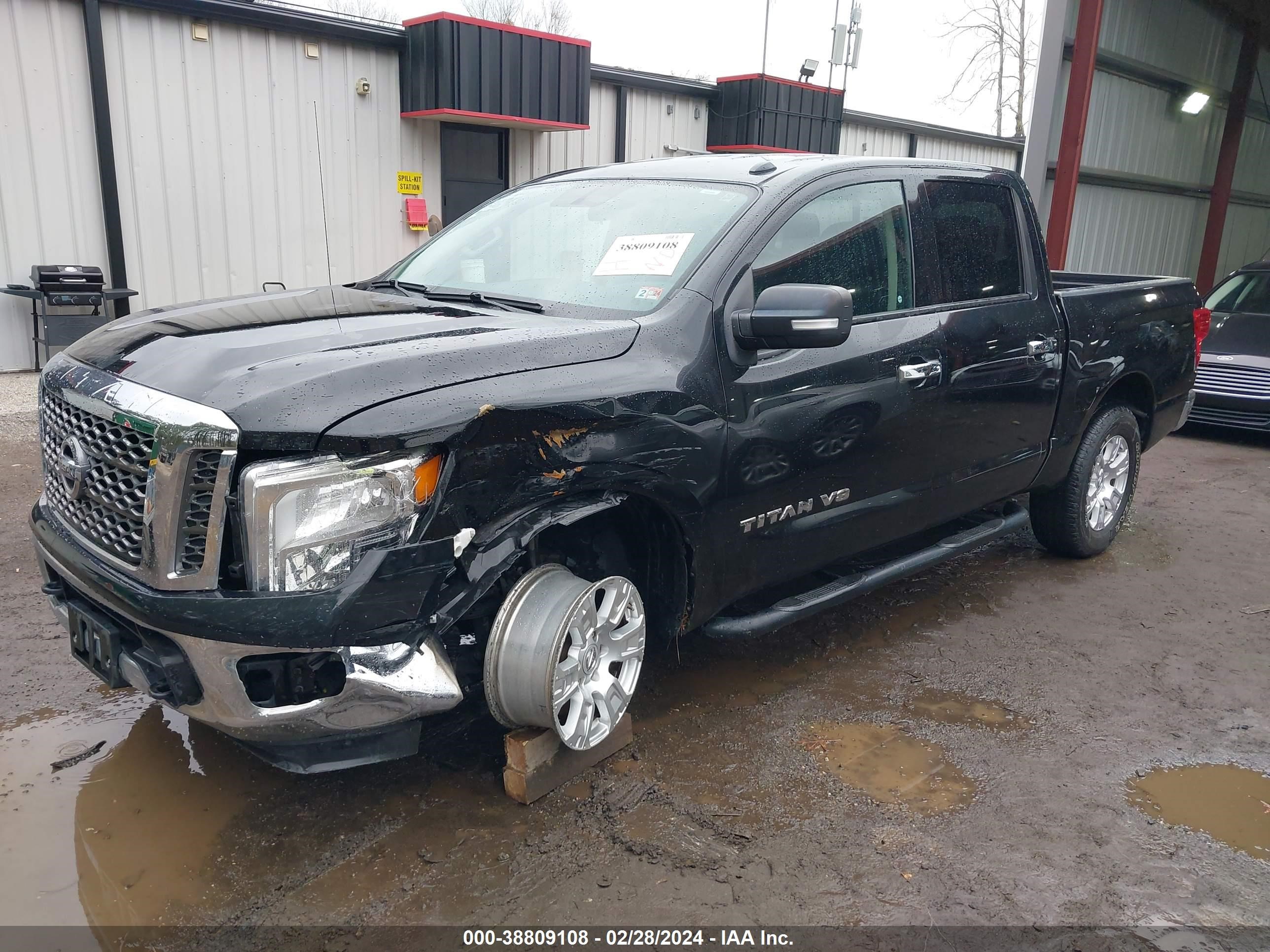 Photo 1 VIN: 1N6AA1EJ2JN500672 - NISSAN TITAN 