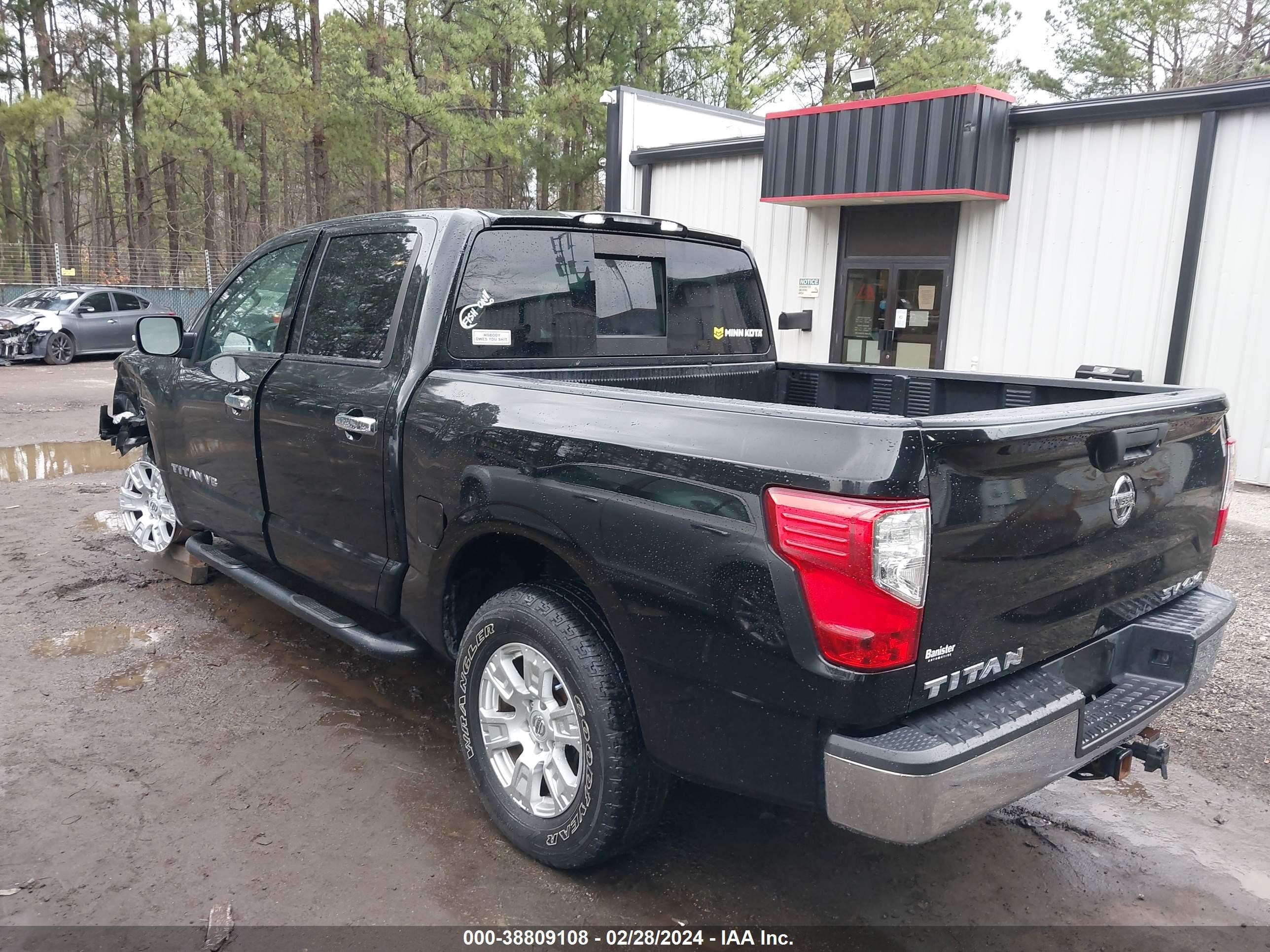 Photo 2 VIN: 1N6AA1EJ2JN500672 - NISSAN TITAN 