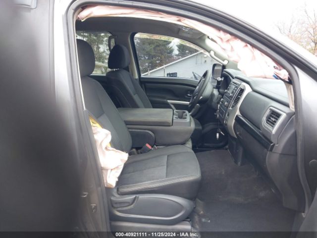 Photo 4 VIN: 1N6AA1EJ3HN539765 - NISSAN TITAN 