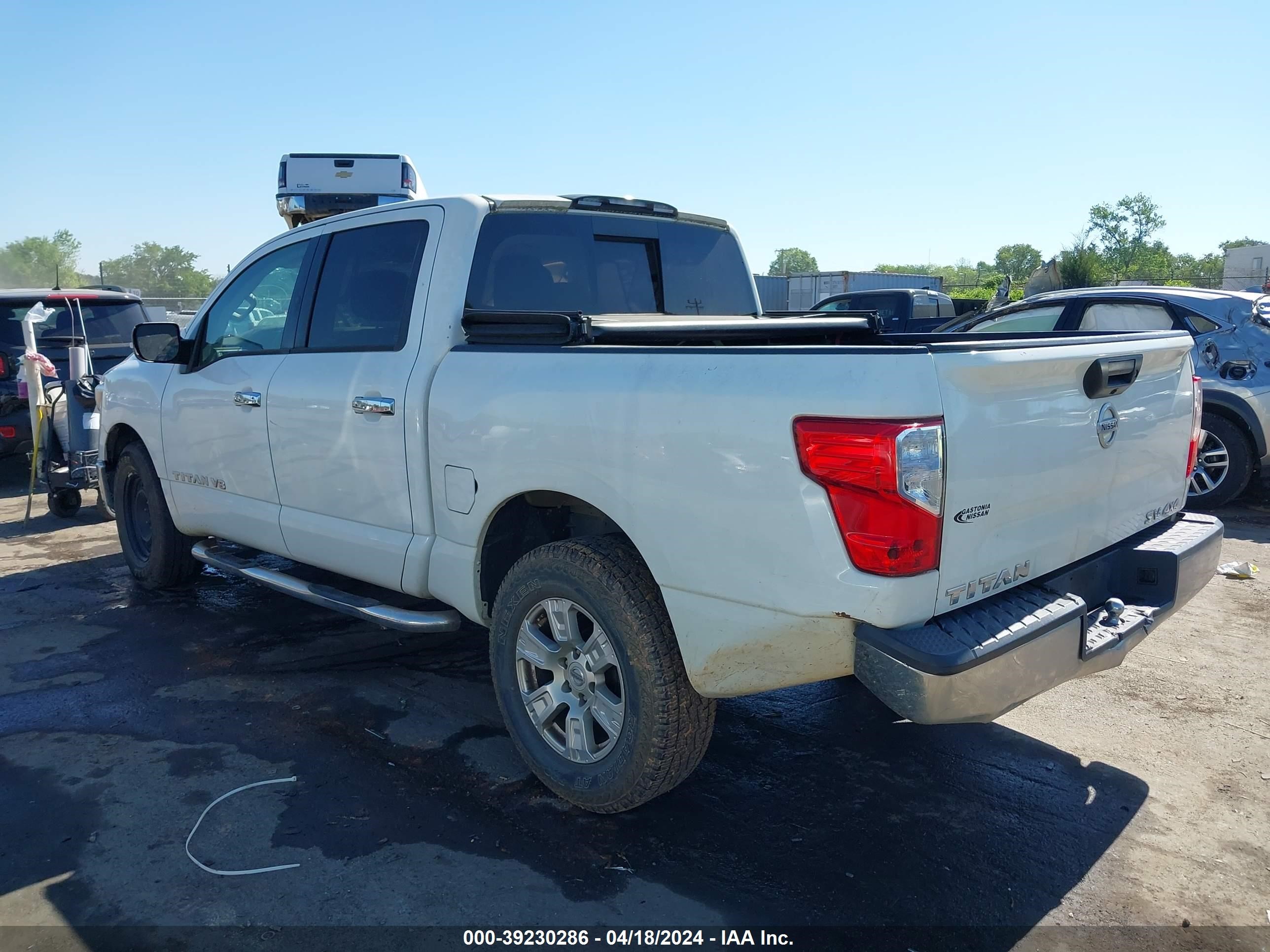 Photo 2 VIN: 1N6AA1EJ6JN525784 - NISSAN TITAN 