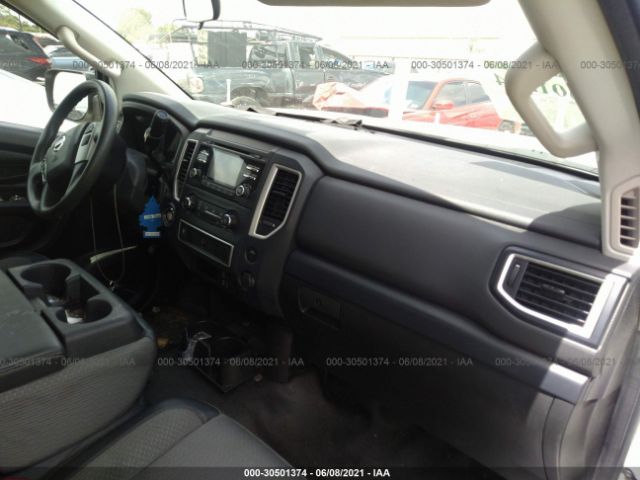 Photo 4 VIN: 1N6AA1EK2HN537790 - NISSAN TITAN 