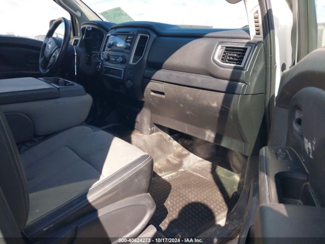 Photo 4 VIN: 1N6AA1EK6JN544036 - NISSAN TITAN 