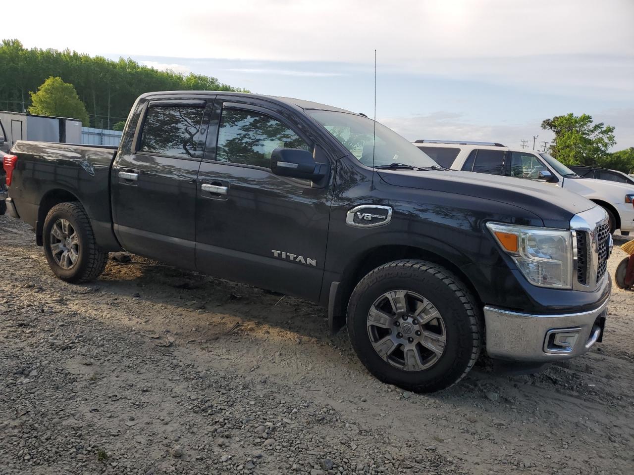 Photo 3 VIN: 1N6AA1EK7HN505871 - NISSAN TITAN 