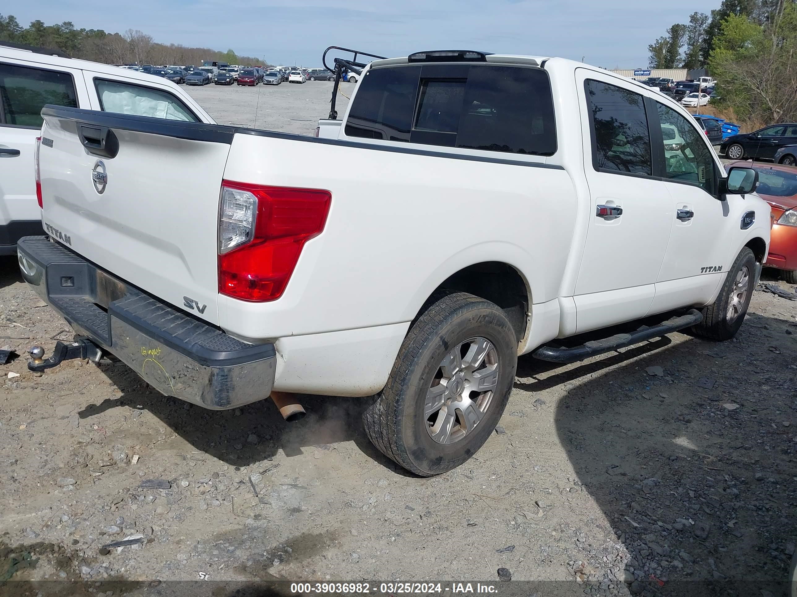 Photo 3 VIN: 1N6AA1EK7HN543214 - NISSAN TITAN 