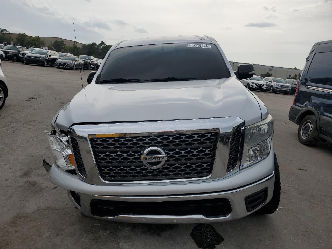 Photo 4 VIN: 1N6AA1EK7HN550762 - NISSAN TITAN 