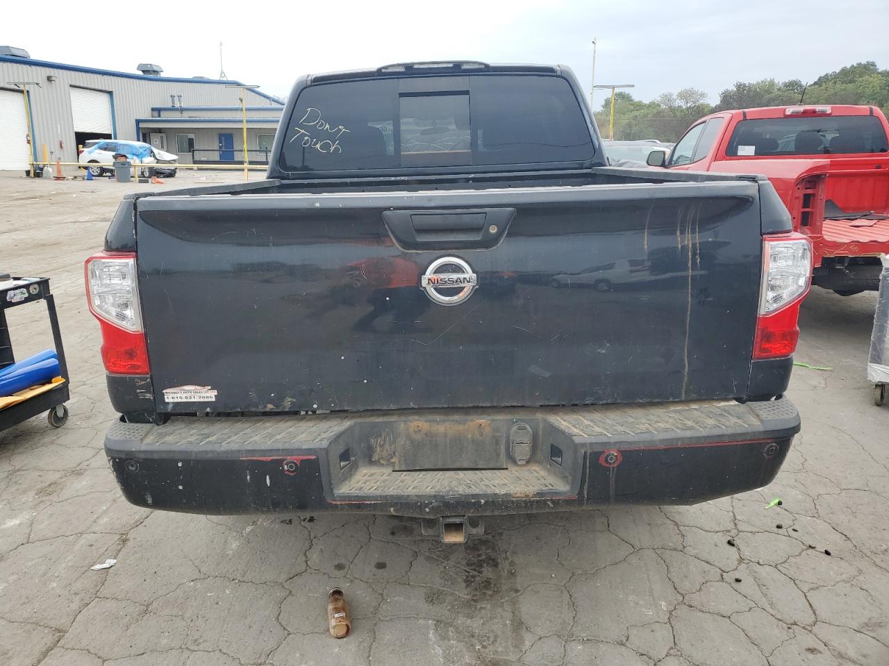 Photo 5 VIN: 1N6AA1EK8HN533758 - NISSAN TITAN 