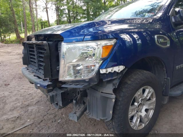 Photo 5 VIN: 1N6AA1EKXHN562968 - NISSAN TITAN 